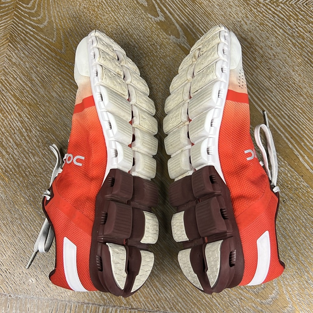 ON Running Women's Ombré Sunset Colors Cloudtec Sneakers 9.5 - Picture 10 of 13